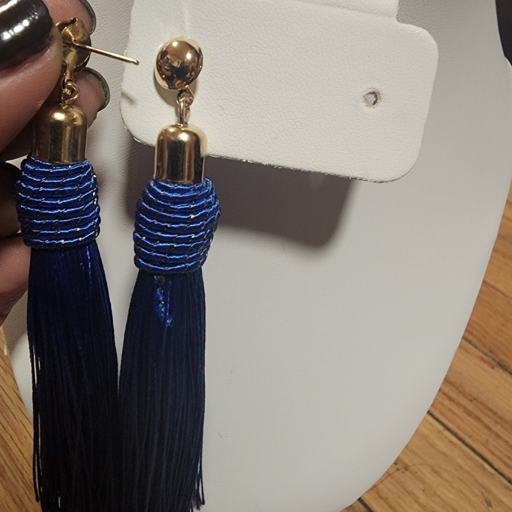 Blue Tassel Earrings //Drop Earrings // Dangle Earrings // Boho Earrings - Picture 3 of 3